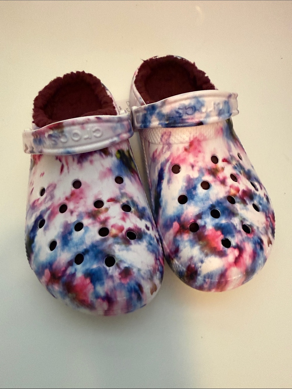 Classic Crocs Lined Tie Dye Clog 206341-6TS Mens 7 Womens 9 NWT